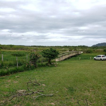 Apartamento Em Frente A Praia Do Campeche ฟลอเรียนอโปลิส ภายนอก รูปภาพ