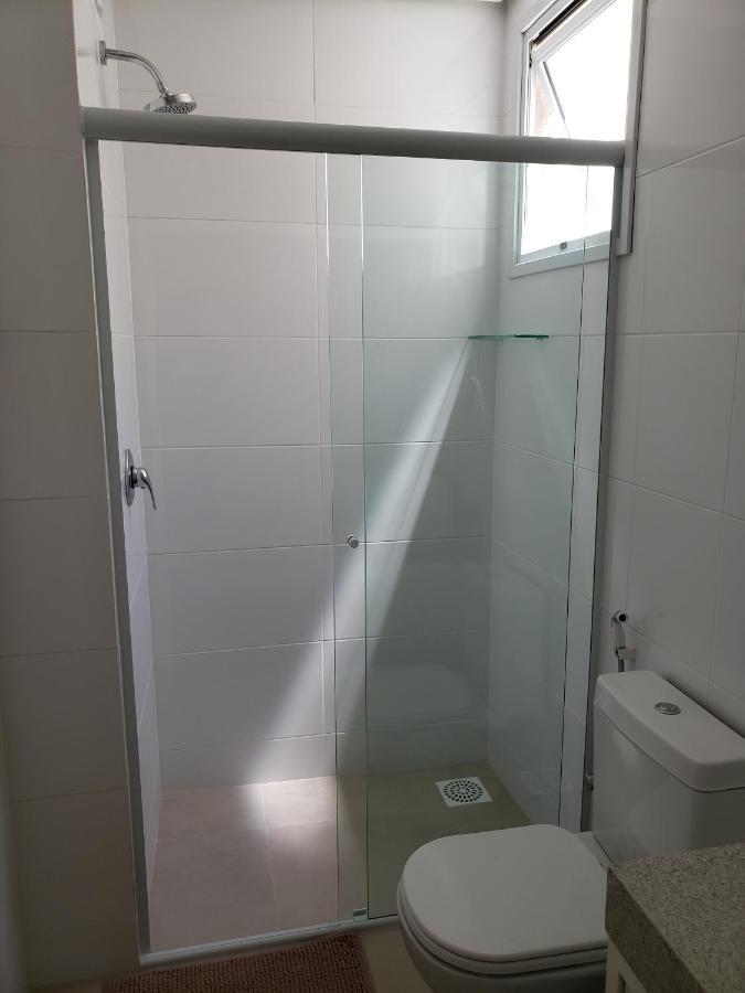 Apartamento Em Frente A Praia Do Campeche ฟลอเรียนอโปลิส ภายนอก รูปภาพ